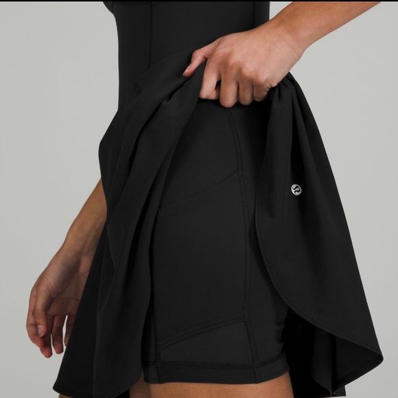 Lululemon Court Crush Dress size 6 - Picture 3 of 3